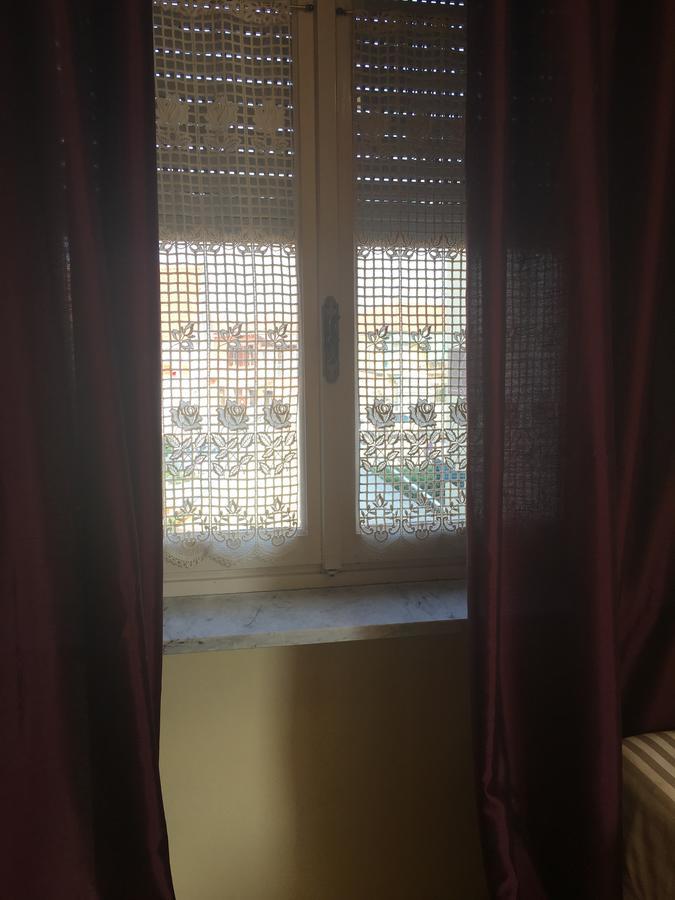 B & B La Guesthouse Poirino Bagian luar foto